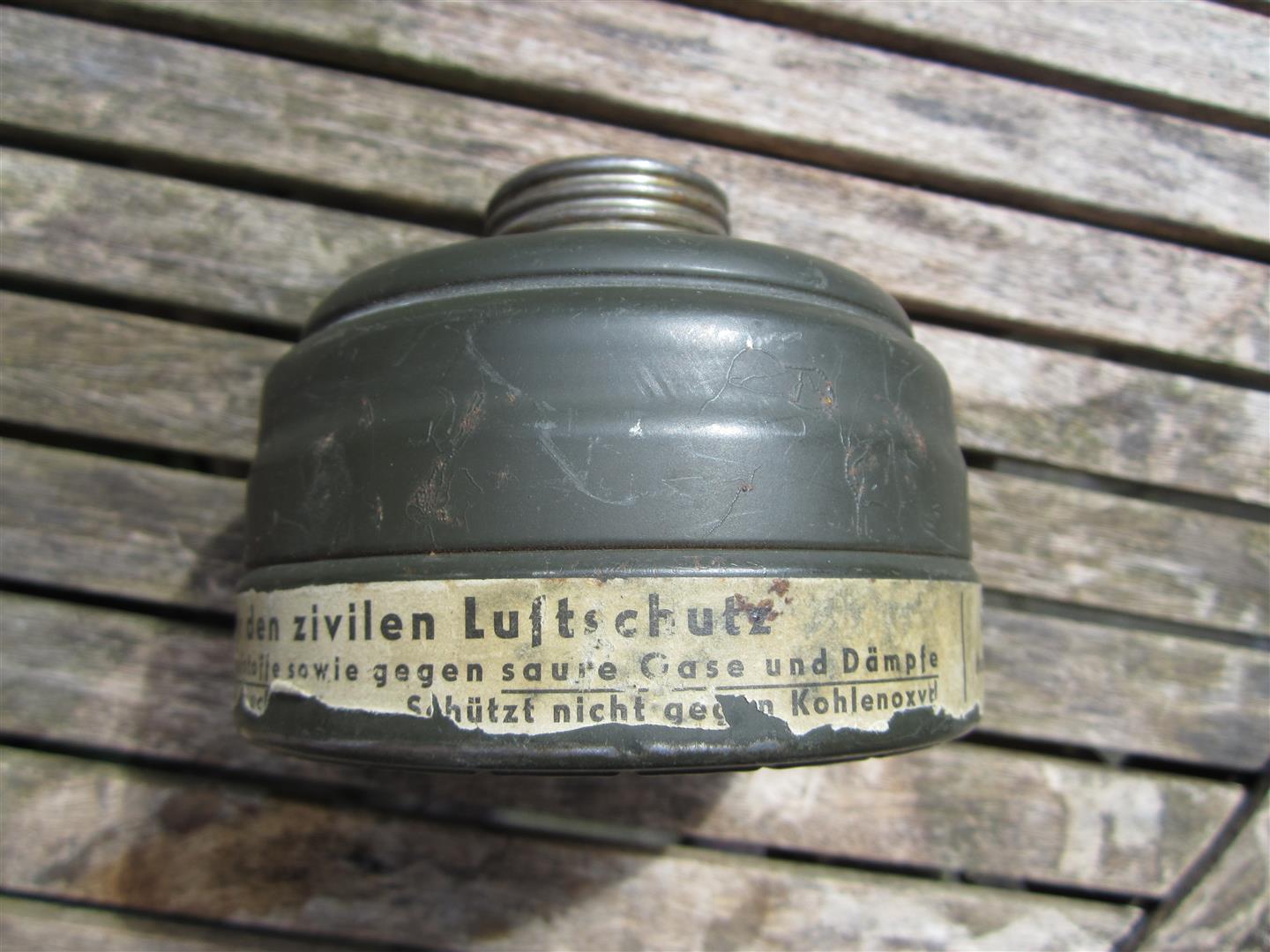 WW2 Luftschutz Gasmask Filter